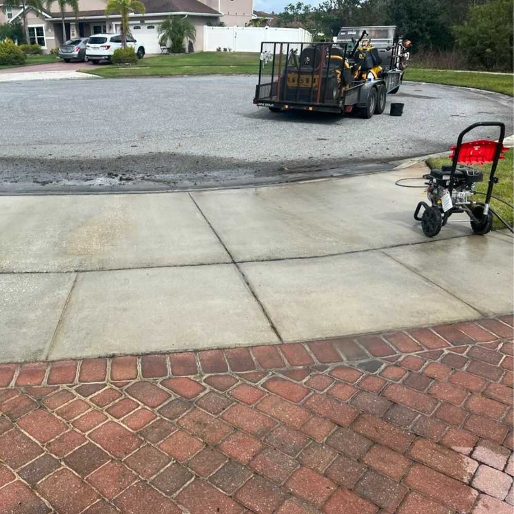 Pressure Washing services in Haines City, FL - D'Zuniga Affordable Lawn Care Services LLC